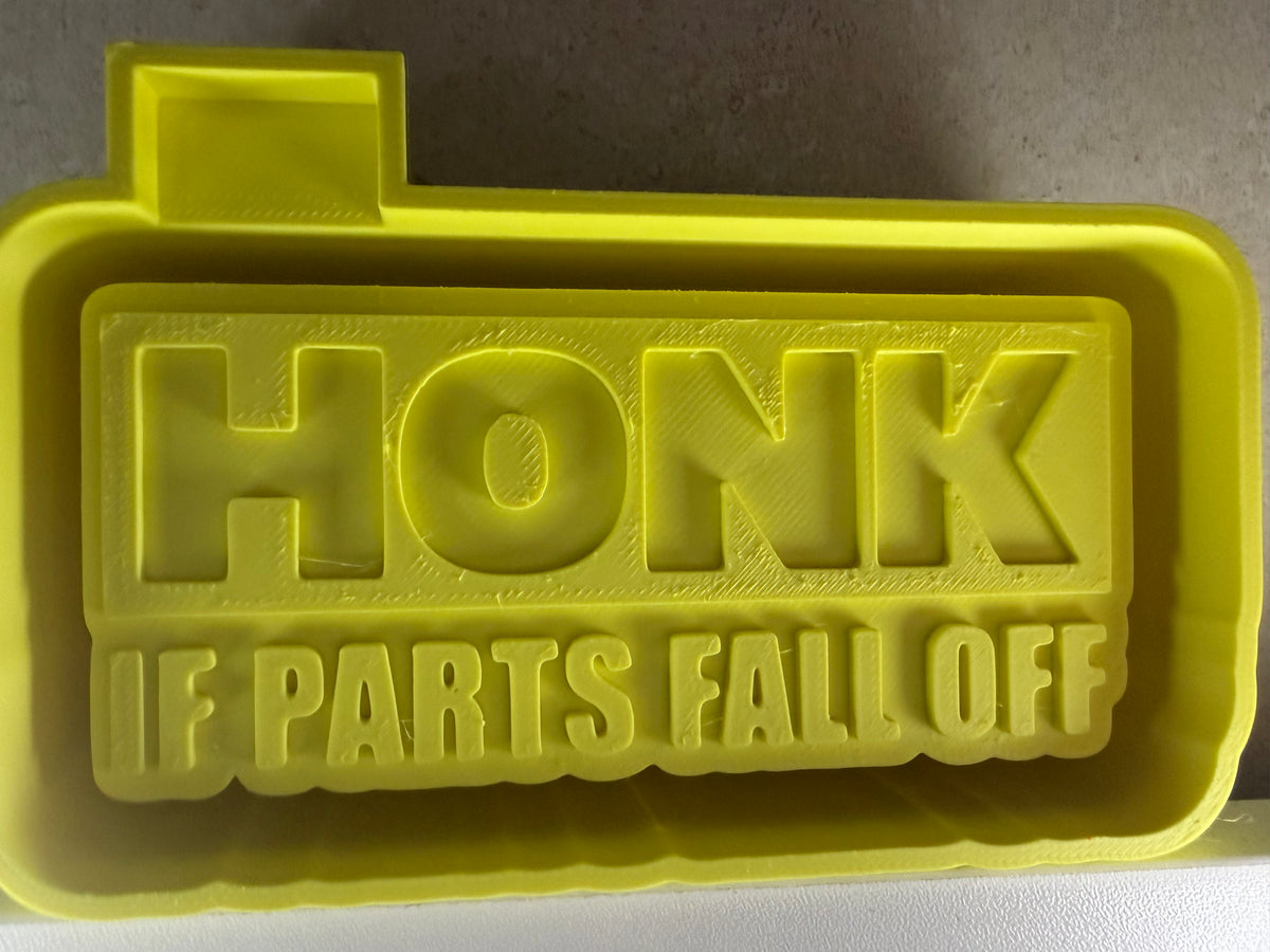 Honk if parts fall mold