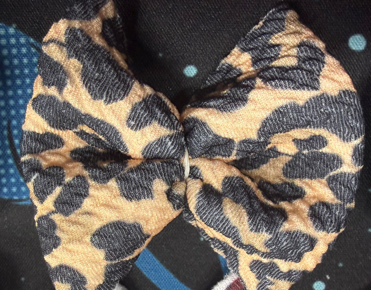 Cheetah freshie bow