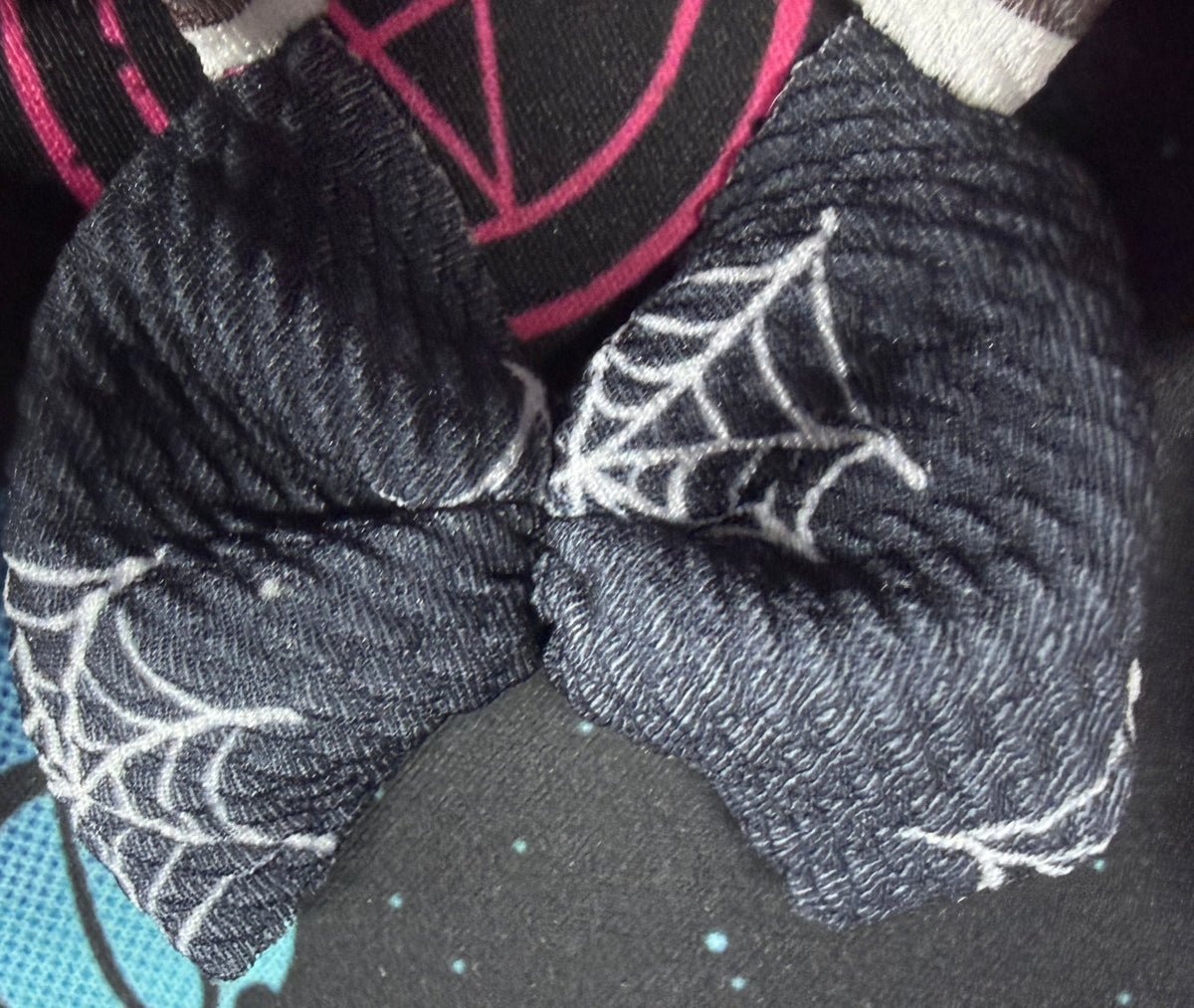 Web freshie bow