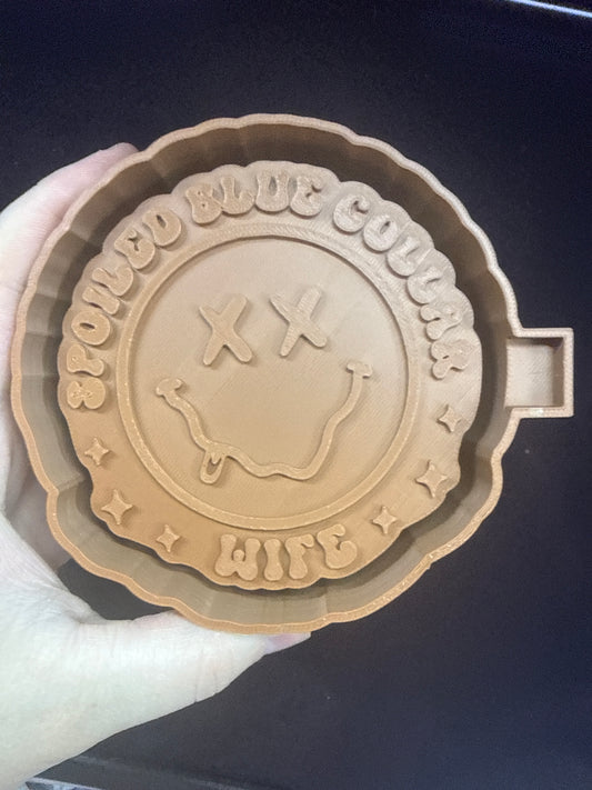 Spoiled blue collar wife mold