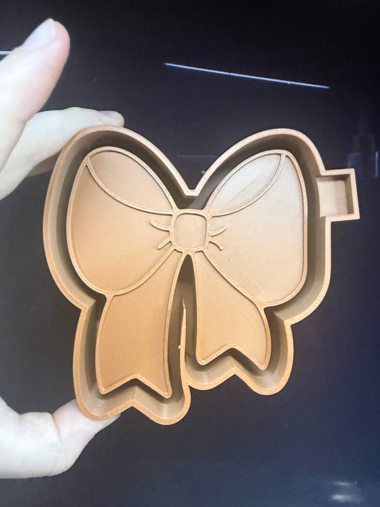 Simple bow mold