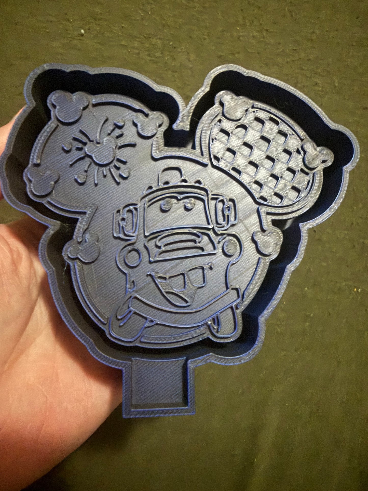 Best friend mold